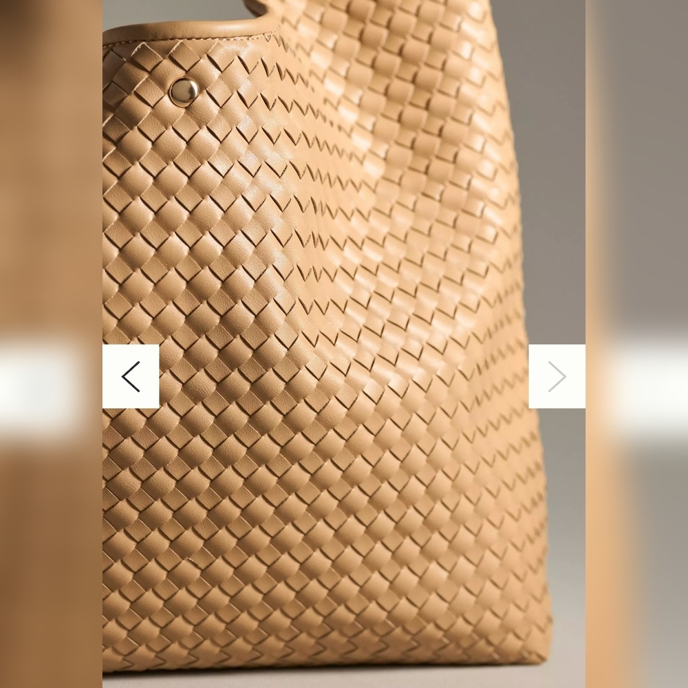 The Love Knot Slouchy Bag - Picture 2 of 7